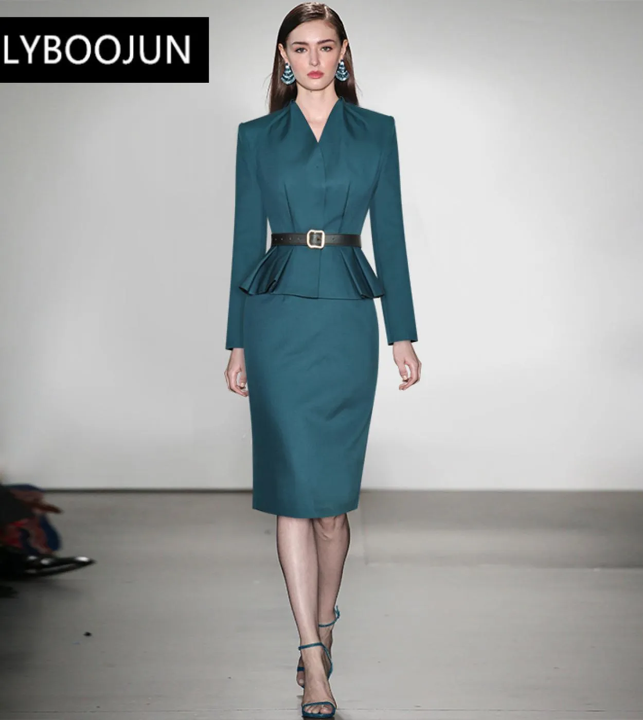 2022 Elegante abito di design di lusso di alta qualità da donna con scollo a V a maniche lunghe con cintura  gonna a tubino Sol