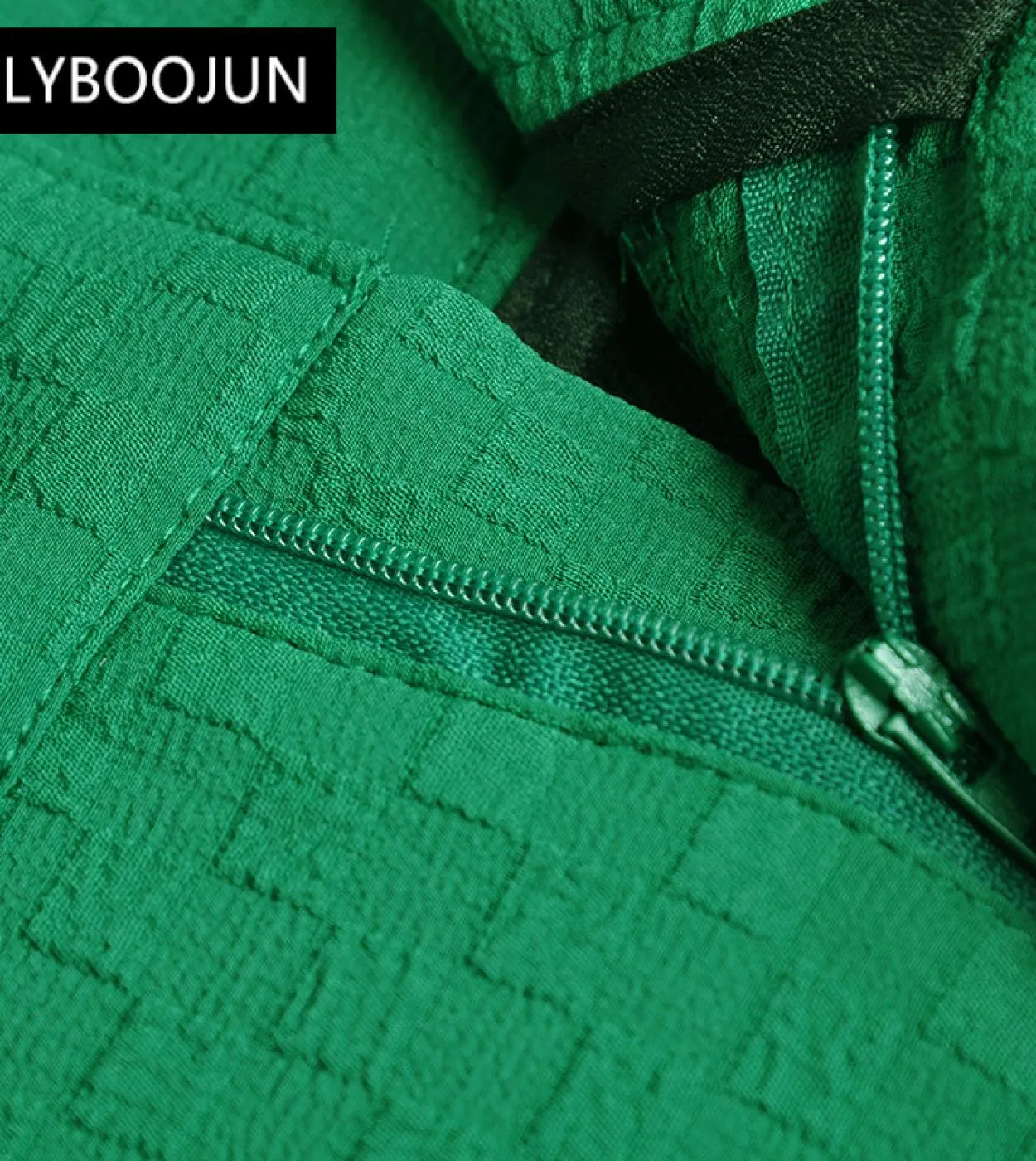 2023 Runway Designer di lusso Primavera Inverno Colletto rovesciato Manicotto a lanterna  Gonna a due pezzi con spacco verde