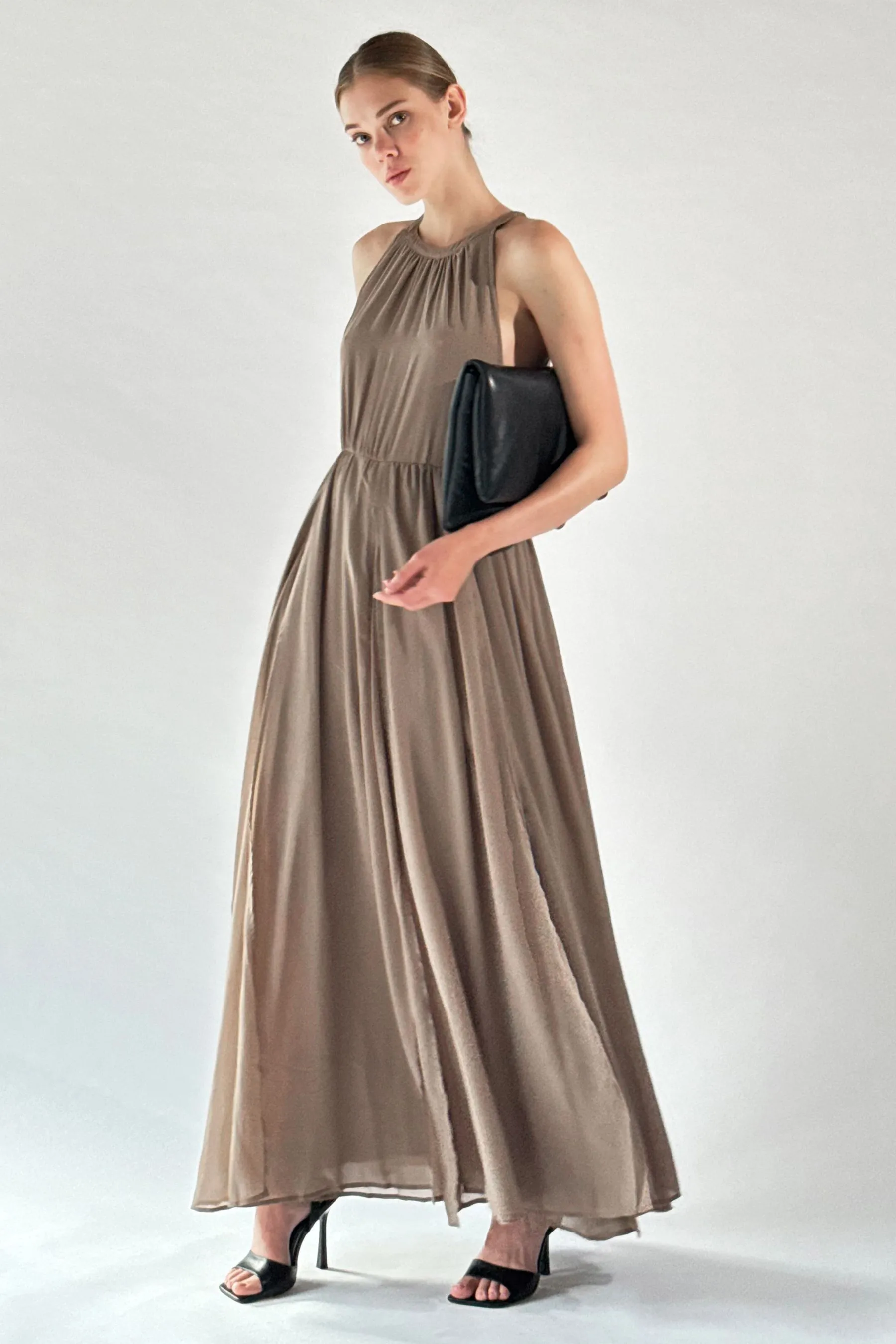 Abito maxi Religion Dusk con scollo all'americana collo Religion Dusk con scollo all'americana con gonna a ruota