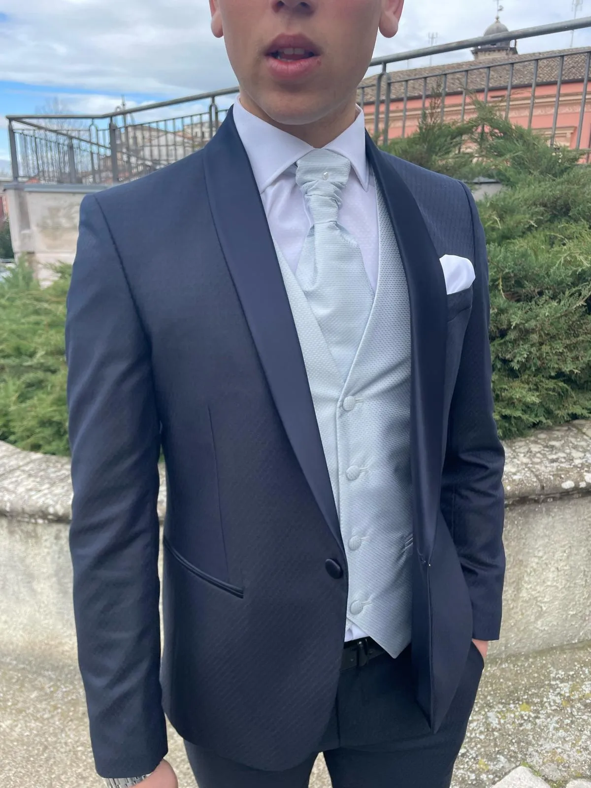 Abito smoking 2 pezzi mod Mertens S 17 Milanotessuto damascato elegante