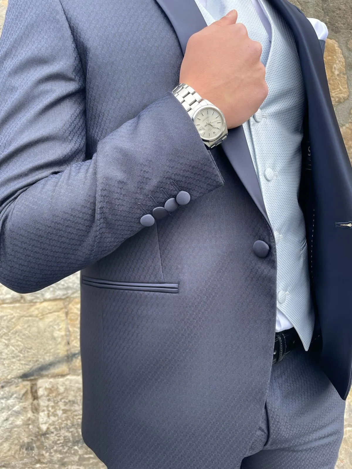 Abito smoking 2 pezzi mod Mertens S 17 Milanotessuto damascato elegante