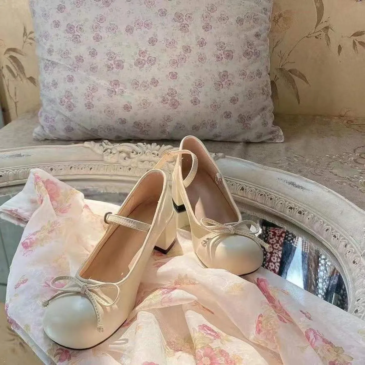 Ballerine da donna Lolita Mary Jane Scarpe da donna con tacco grosso e fiocco Sandali bassi Donna Carina Dolce Punta tonda Ragaz