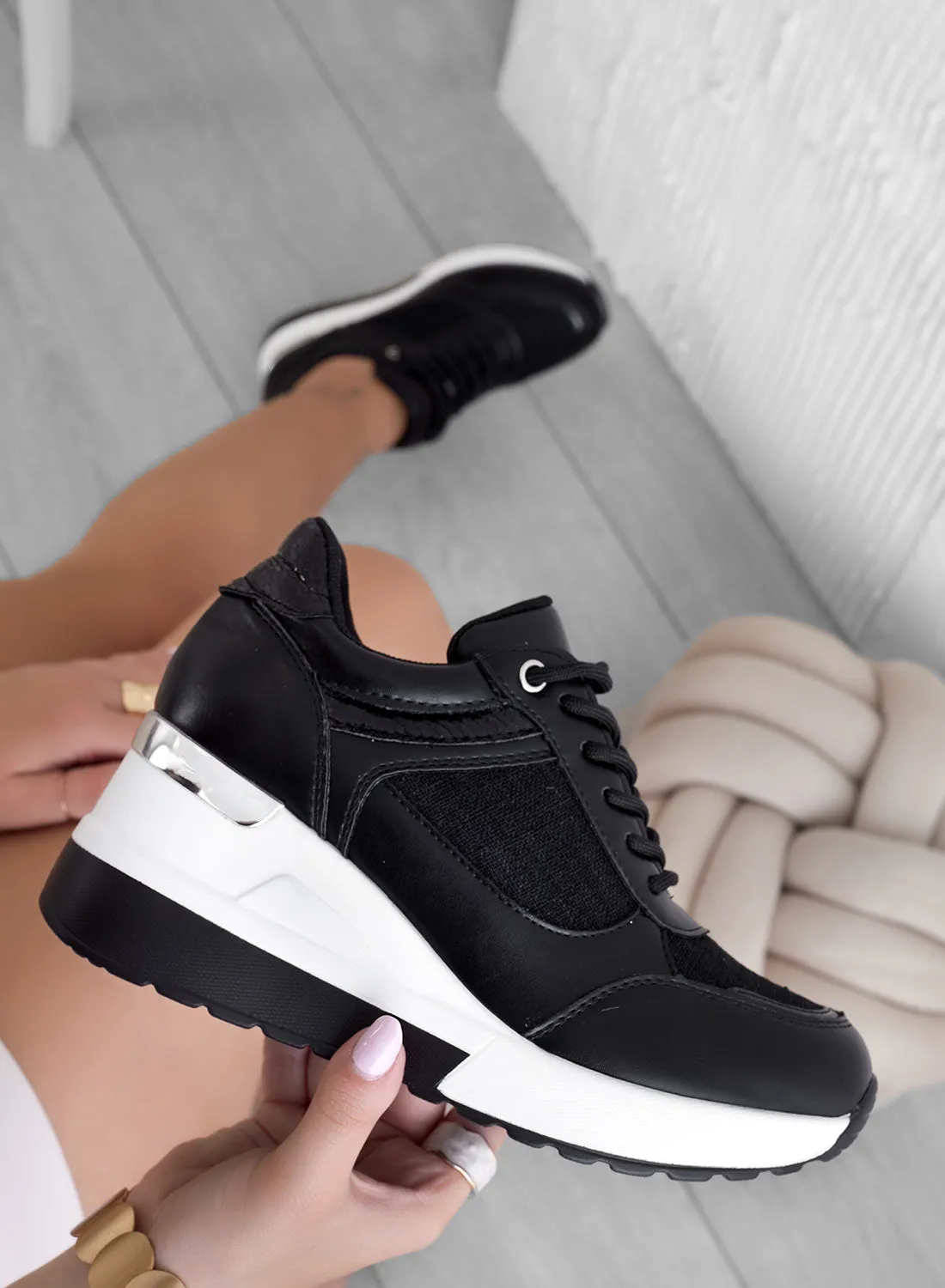 CAIRO - Sneakers nere con inserti in tessuto glitter