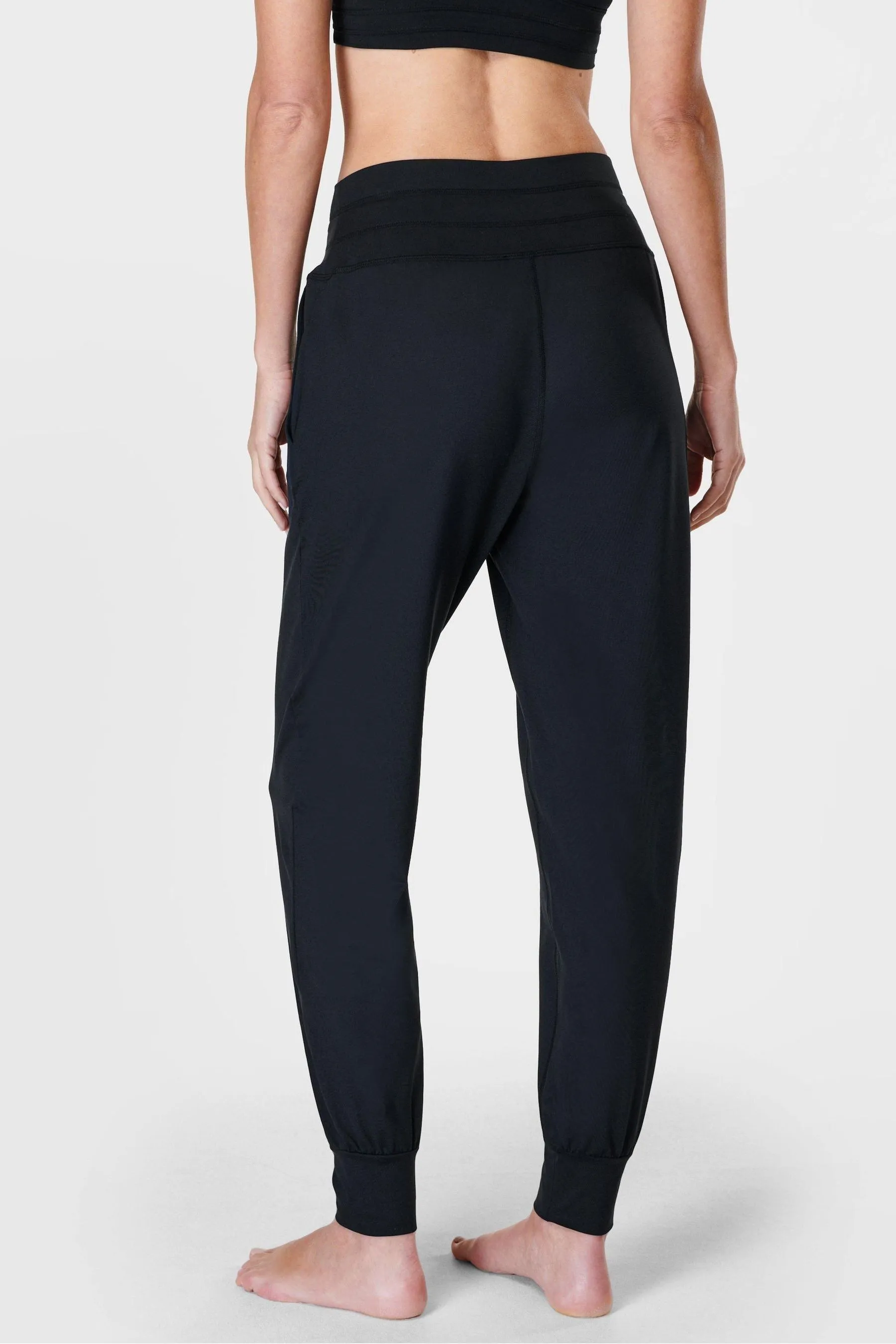 Felpata - Betty Due Pantaloni da jogging da yoga con motivo slavato    
