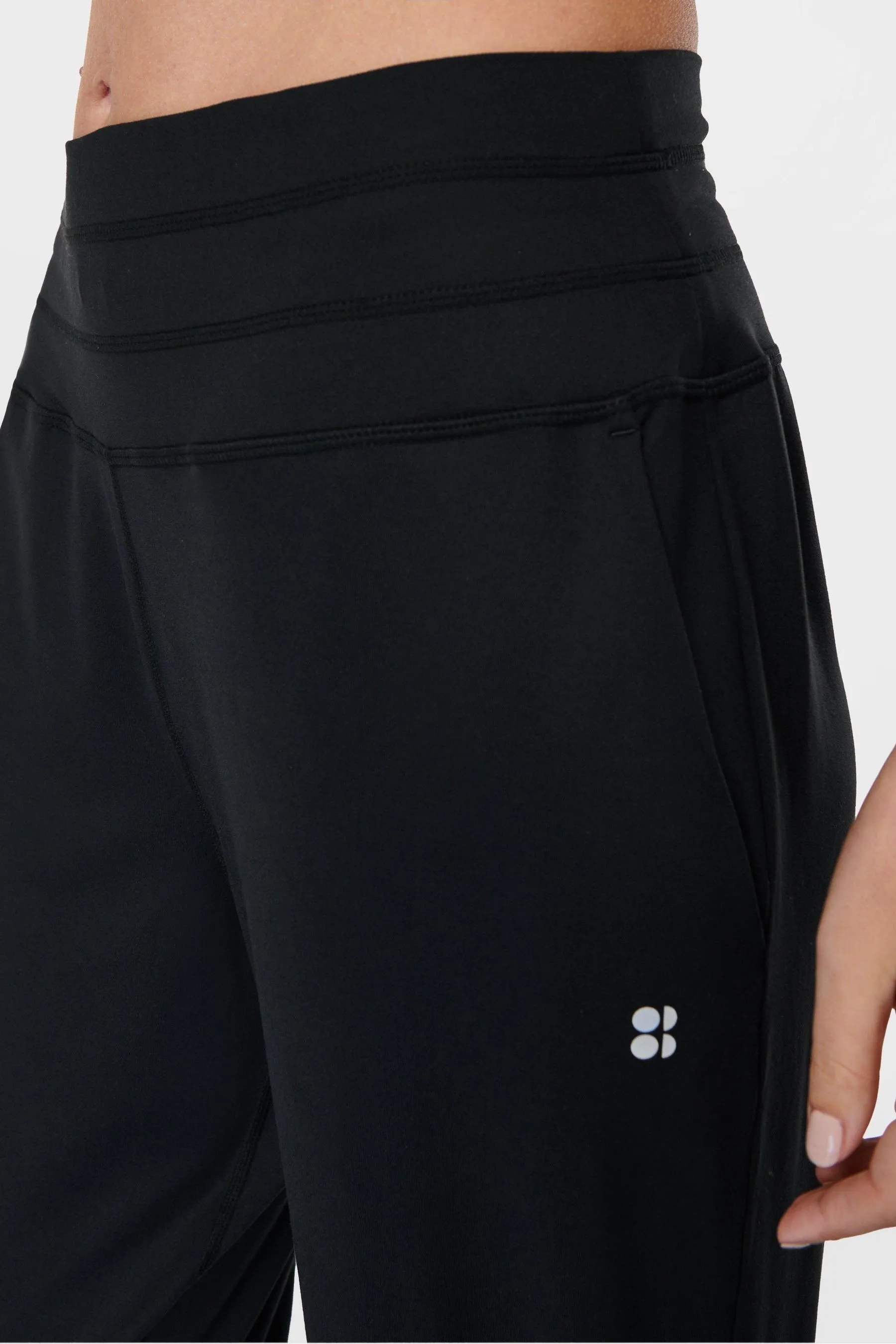 Felpata - Betty Due Pantaloni da jogging da yoga con motivo slavato    