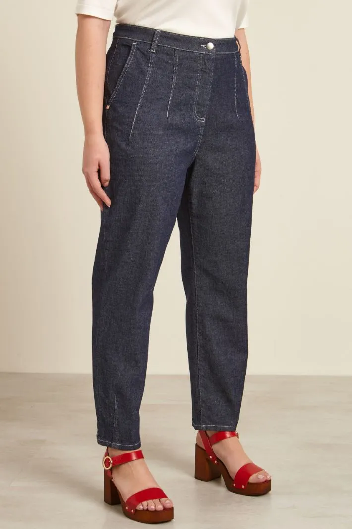 Jeans carrot in denim stretch