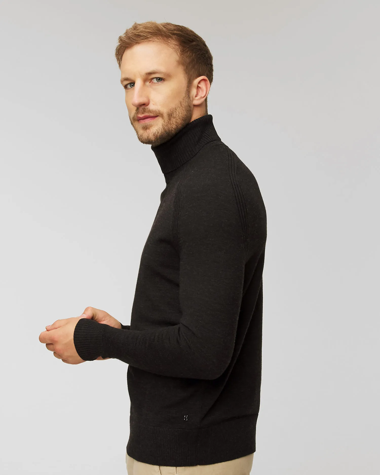 Maglione a collo alto di lana BOGNER Gordon-5 88696416-21