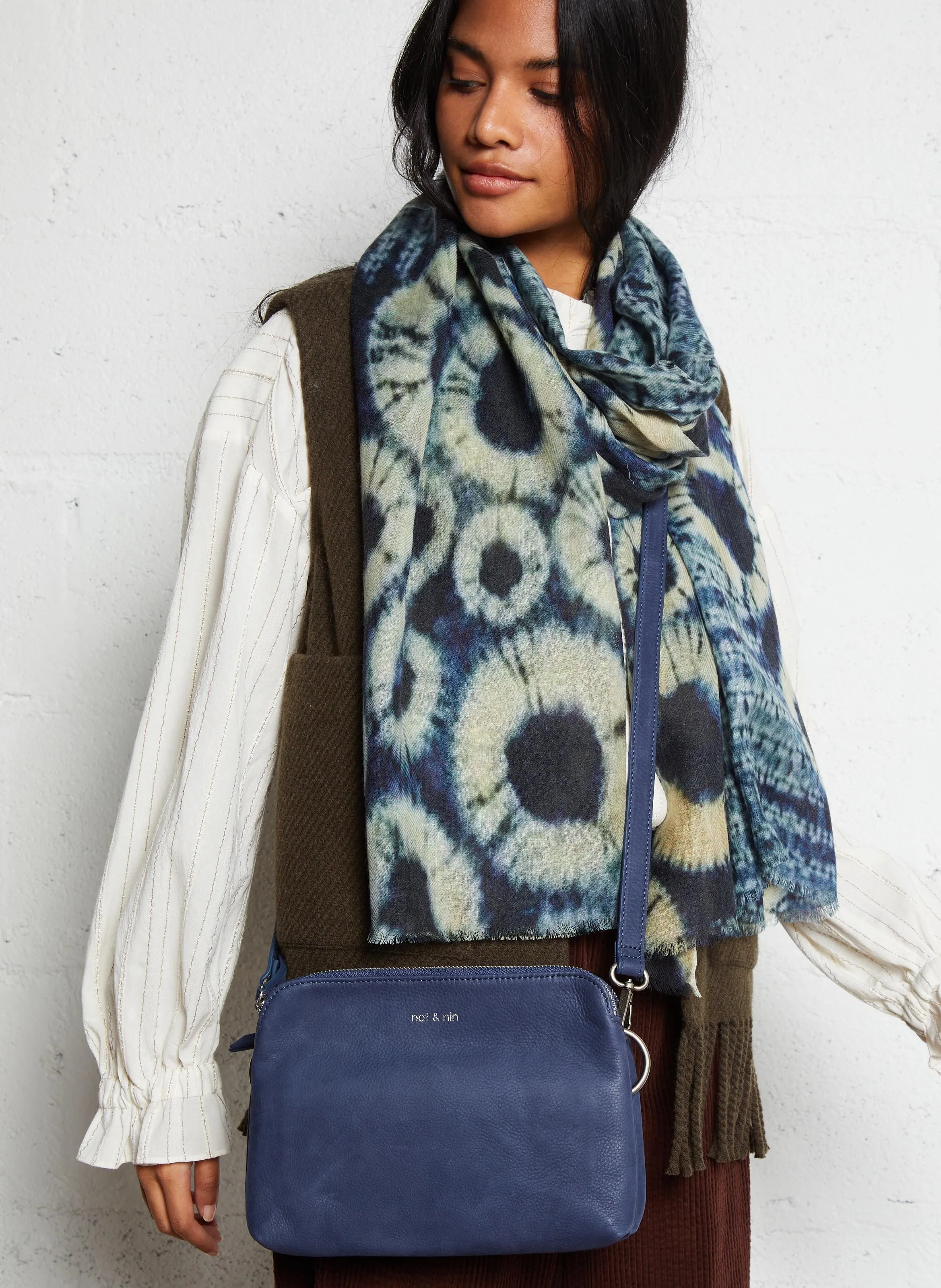  NAT & NIN   NAEL - Tracolla in pelle grana. | Blu