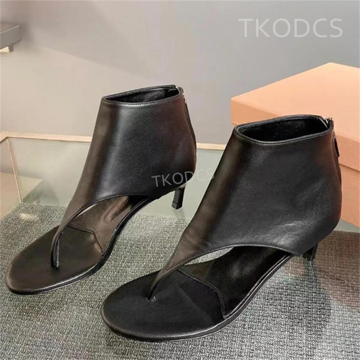 Nuovo stile Stivali estivi Donna Infradito Stivaletti Lady Peep Toe Scarpe da passerella Donna Moderni stivali elasticizzati pia