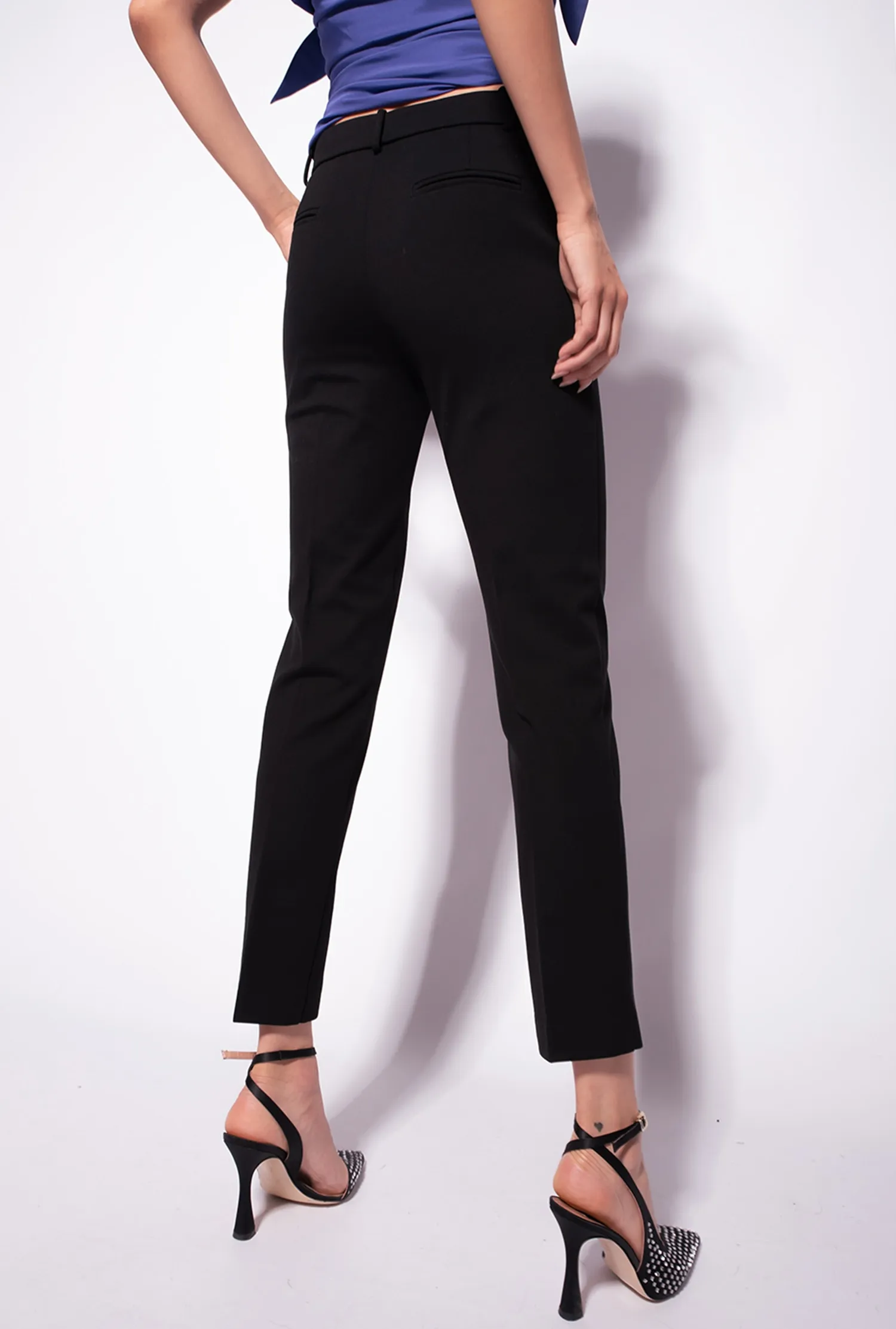 Pantalone da donna di colore nero limousine