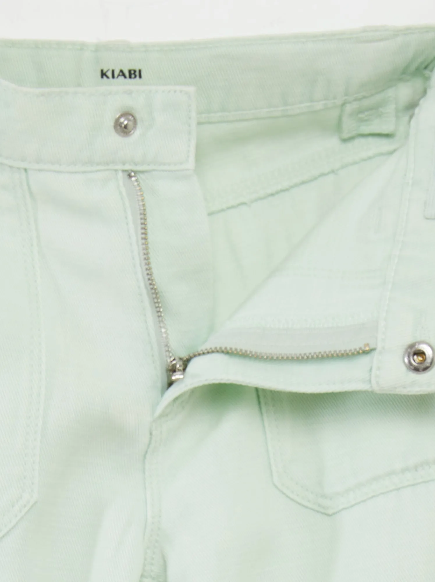 Pantaloni dritti con tasche sui lati - VERDE
