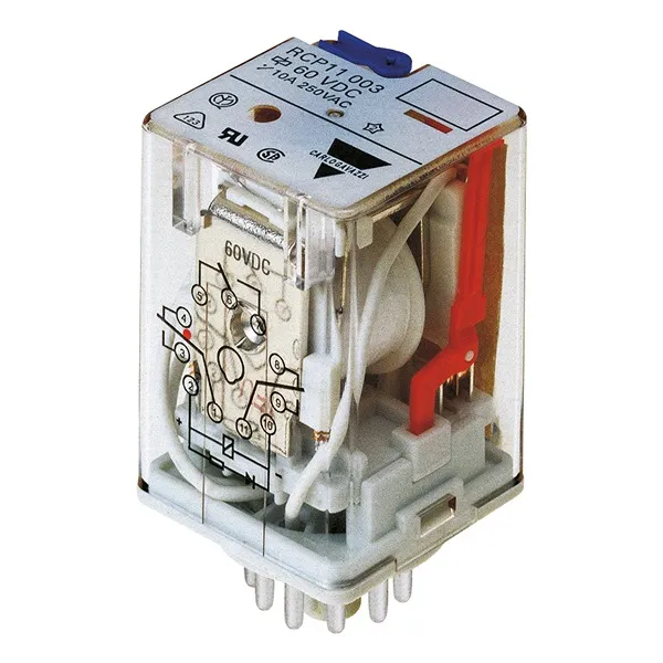 Relè di potenza Carlo Gavazzi, 3PDT, bobina 12V ca, A innesto