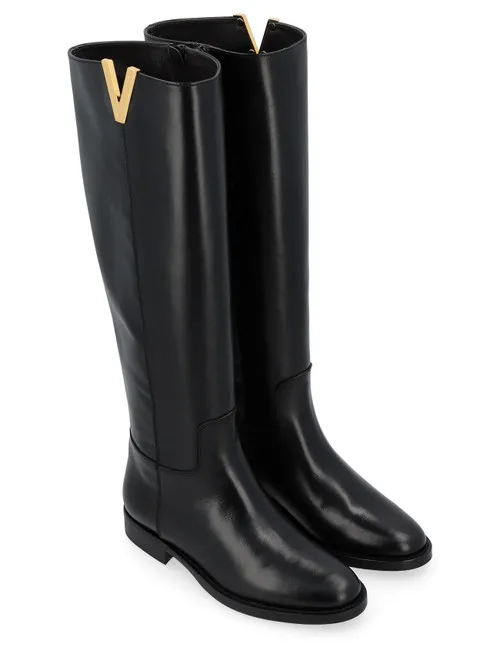 Stivale cavallerizza Via Roma 15 in pelle luxury nera con V dorata