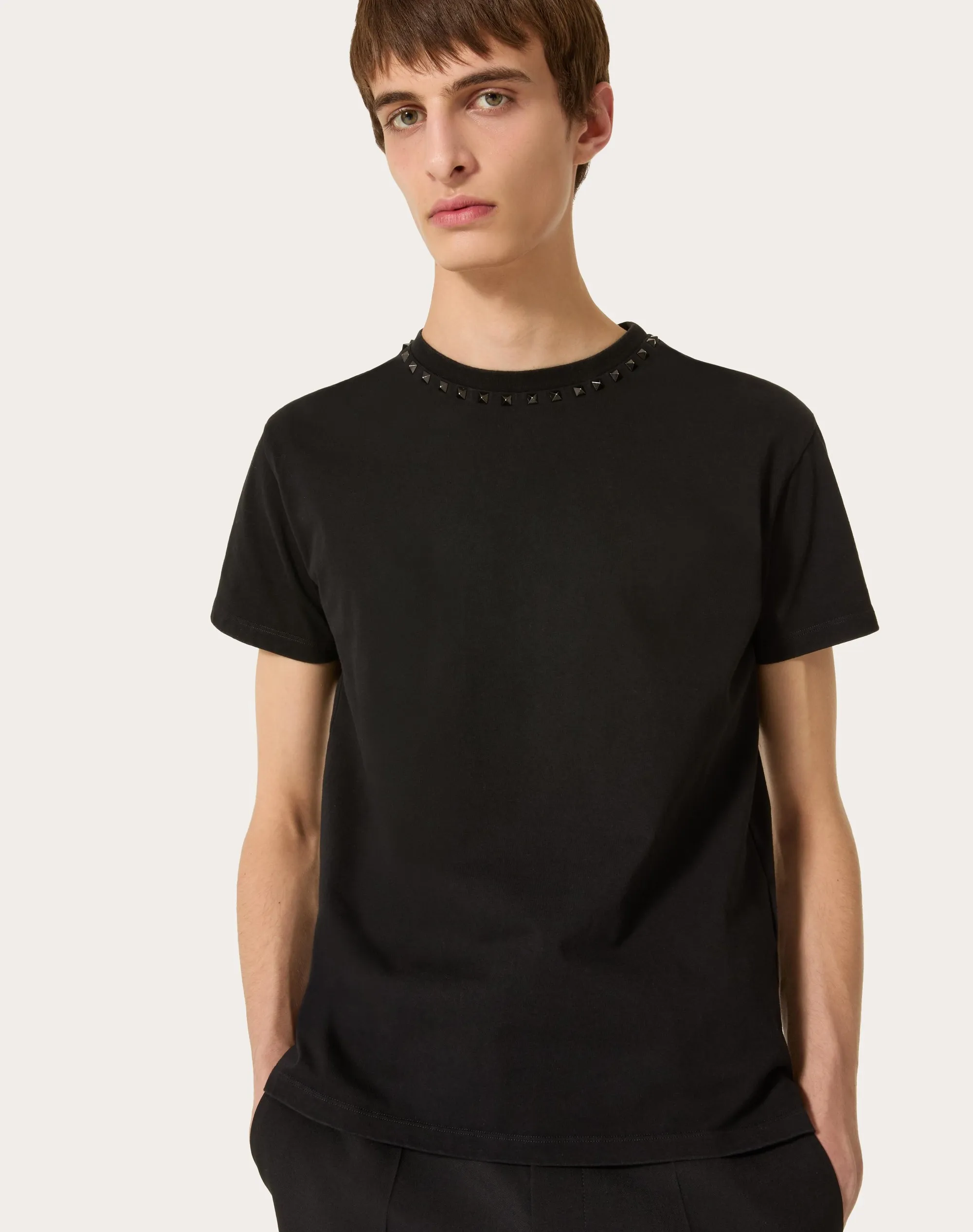 T-SHIRT GIROCOLLO IN COTONE CON BORCHIE BLACK UNTITLED