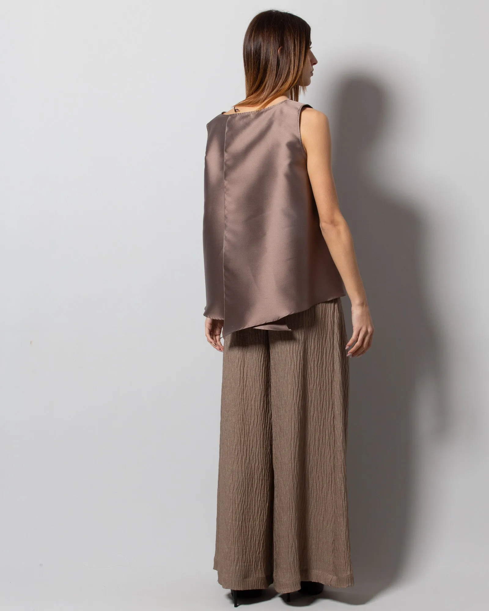 Top smanicato con apertura posteriore
