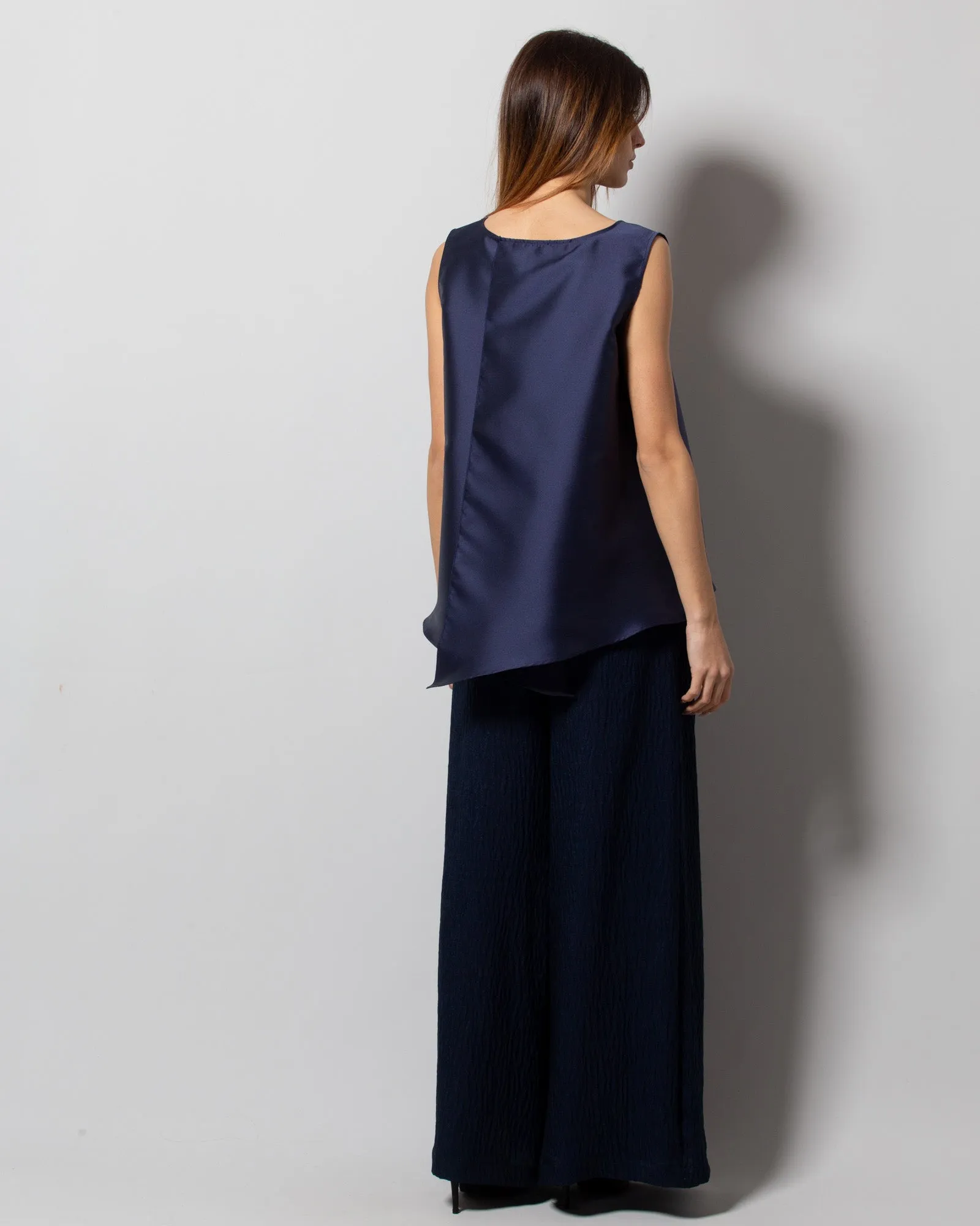 Top smanicato con apertura posteriore